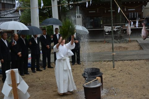 湯立神事